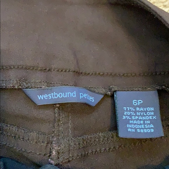 Capris pants bundle - Picture 3 of 4